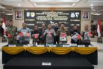 Sudah di tangkap 7 orang pelaku pengeroyokan anggota TNI.